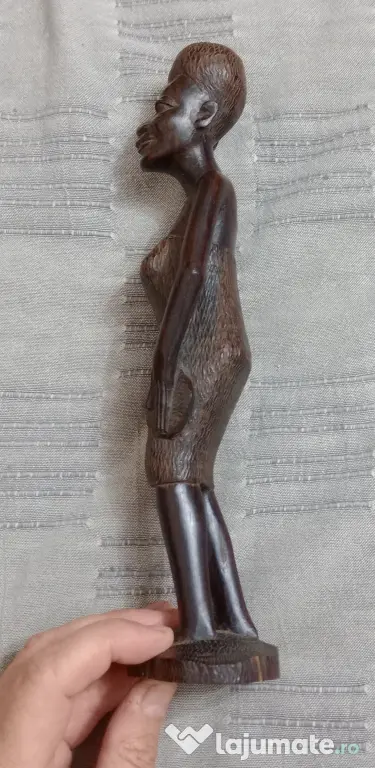 Statueta africana din lemn de abanos sau polisandru 30 cm.