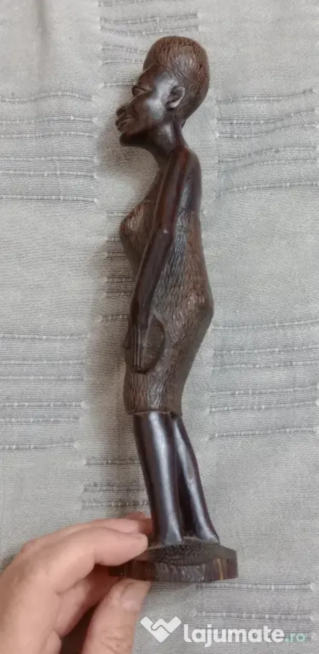 Statueta africana din lemn de abanos sau polisandru 30 cm.