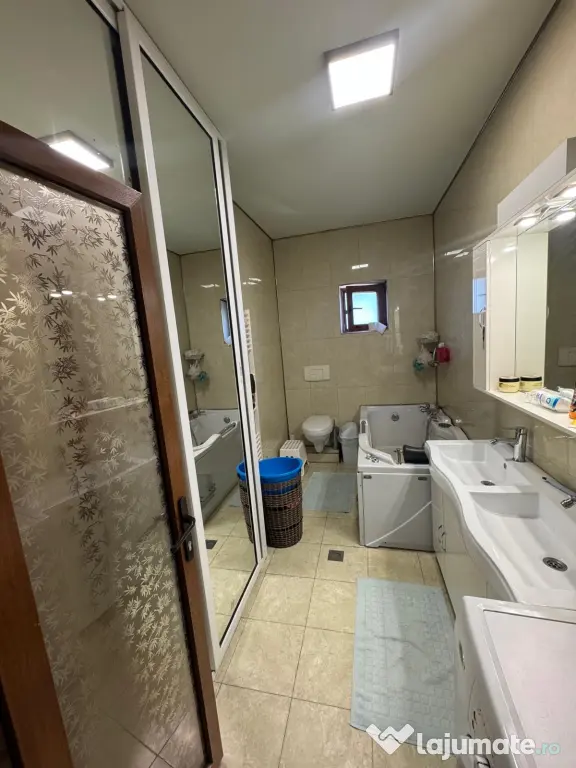 Închiriez spațiu birouri Bd. Burebista 200 mp