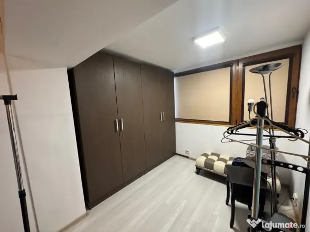 Închiriez spațiu birouri Bd. Burebista 200 mp
