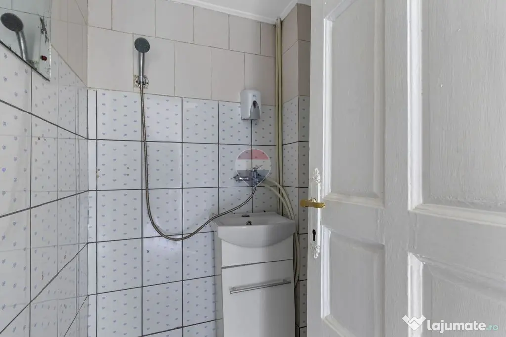 Spațiu comercial de închiriat – zona Piața Gării - Arad (Arad)