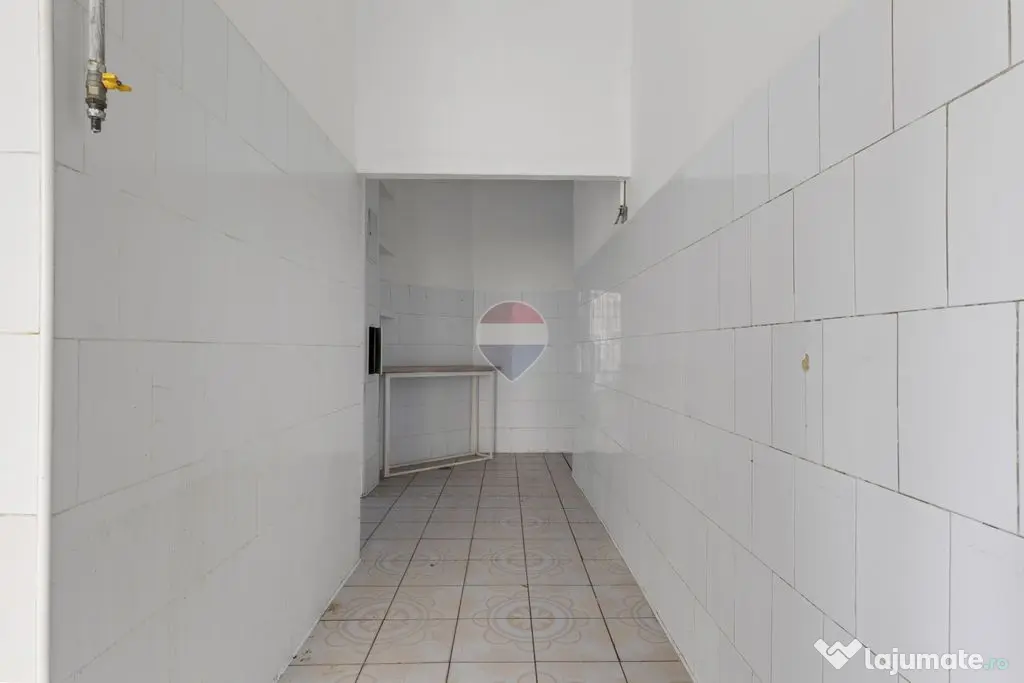 Spațiu comercial de închiriat – zona Piața Gării - Arad (Arad)