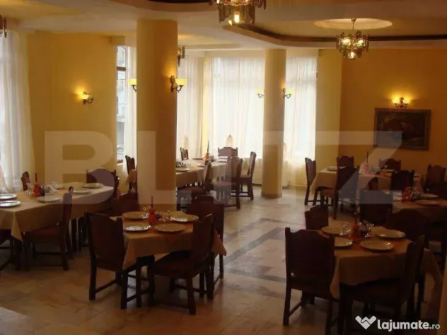 Pensiune cu potential turistic . - Predeal (Brasov)