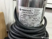 Pompa submersibila