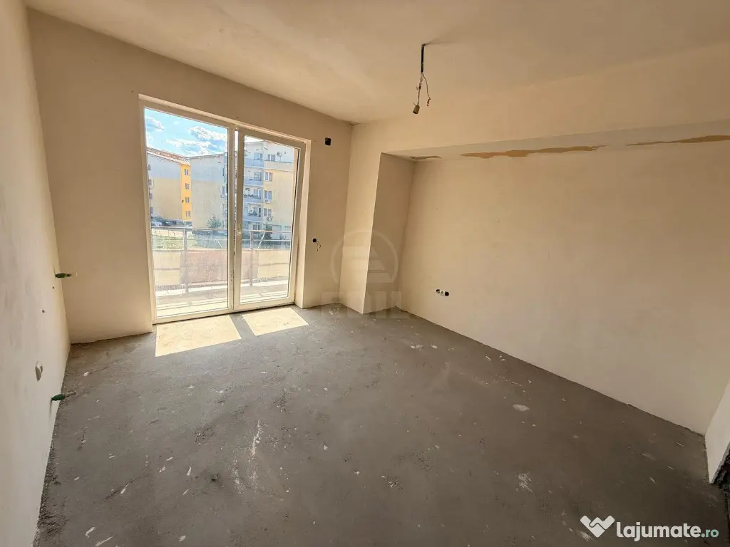 Apartament 2 camere semidecomandat zona Florilor - Floresti (Cluj)