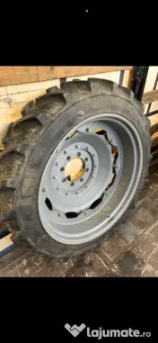 Tractor Massey Ferguson