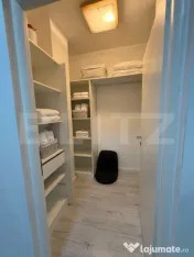 Apartament mare cu 2 camere de vânzare - spațios și lumin