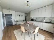Apartament cu 3 camere, 2 bai, parcare, zona Pod Ira/Marasti
