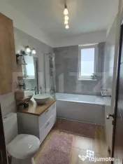 Apartament 3 camere | 77 mp | Etaj 1 | Zona Terra | Parcare