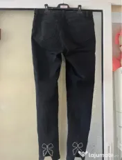 Blugi negri femei