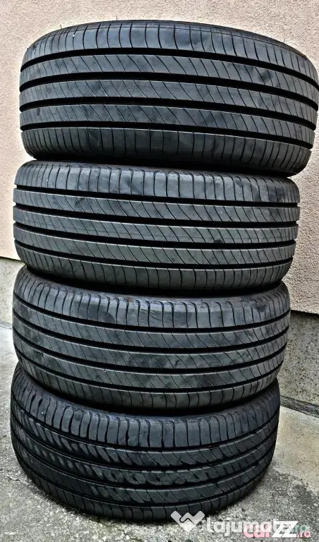 Anvelope de vara Michelin-4 buc. folosite 280 km: DOT 08/26 235/50/R19 99V - Bucuresti (Bucuresti-Ilfov)