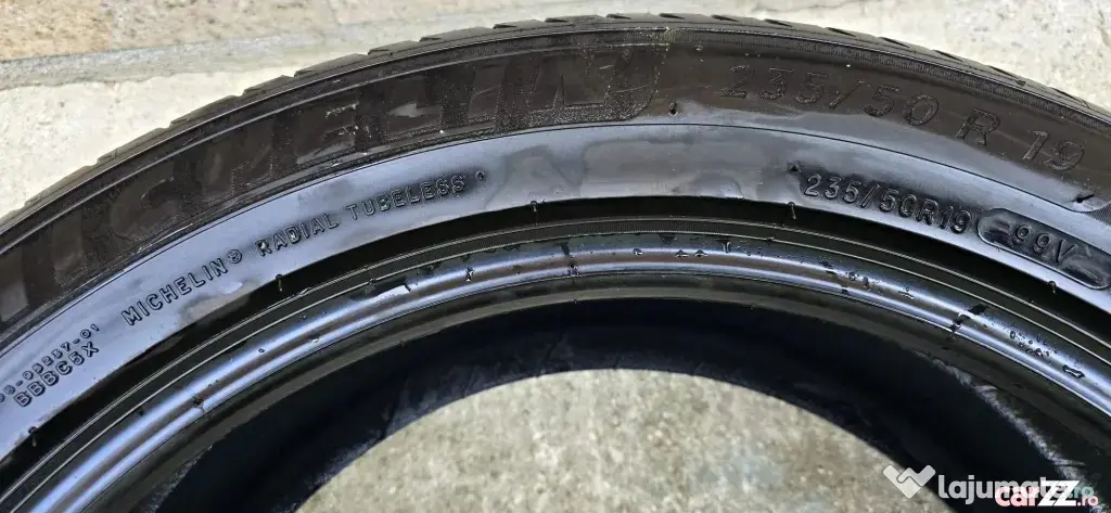Anvelope de vara Michelin-4 buc. folosite 280 km: DOT 08/26 235/50/R19 99V - Bucuresti (Bucuresti-Ilfov)