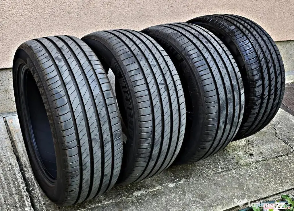 Anvelope de vara Michelin-4 buc. folosite 280 km: DOT 08/26 235/50/R19 99V - Bucuresti (Bucuresti-Ilfov)