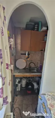 Apartament cu centrala decomandat parter zona Soarelui