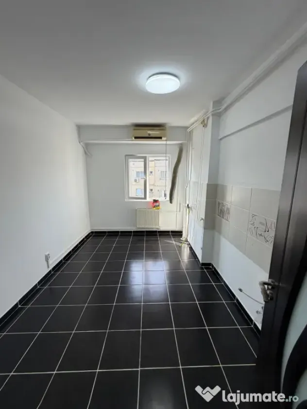 Sebastian, 2 camere, 54mp, decomandat, etaj 8, renovat - Bucuresti (Bucuresti-Ilfov)
