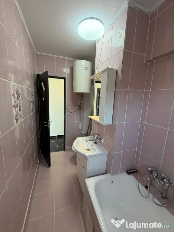 Sebastian, 2 camere, 54mp, decomandat, etaj 8, renovat - Bucuresti (Bucuresti-Ilfov)