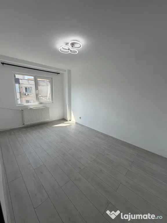 Sebastian, 2 camere, 54mp, decomandat, etaj 8, renovat - Bucuresti (Bucuresti-Ilfov)