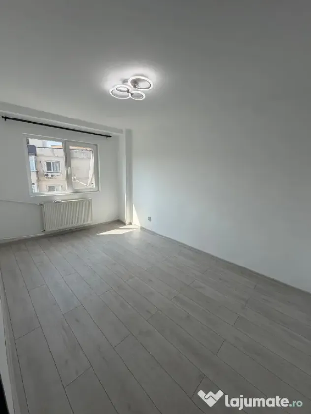 Sebastian, 2 camere, 54mp, decomandat, etaj 8, renovat - Bucuresti (Bucuresti-Ilfov)