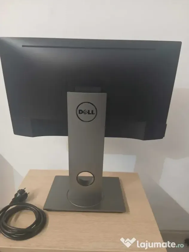 Monitor Dell P2217H 21.5inch FULL HD ecran: 54.6 cm (21.5") Rezolutie ecran: 1920 x 1080 pixels ID_2002