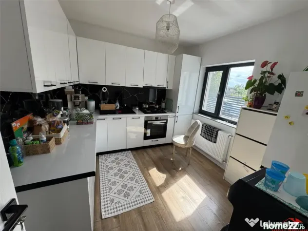 Casa noua, 3 cam, 2 bai, mobilata si utilata, curte, foisor - Focsani (Vrancea)