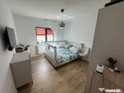 Casa noua, 3 cam, 2 bai, mobilata si utilata, curte, foisor 