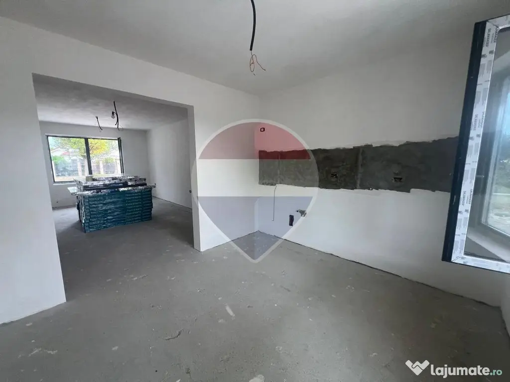 Casă / Vilă 3 camere str Mugur - cartier Laminorul - Ceardac (Vrancea)