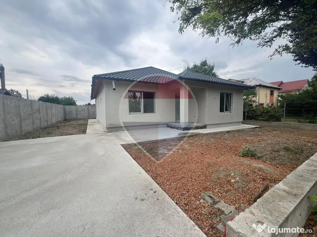 Casă / Vilă 3 camere str Mugur - cartier Laminorul - Ceardac (Vrancea)