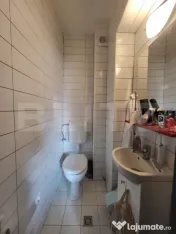 Apartament de 3 camere, finisat modern, cu priveliște spec
