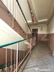 Apartament spațios, 4 camere, 2 bai, 2 balcoane,etaj interm 