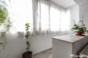 Apartament cu 3 camere decomandat la parter in Confectii ...