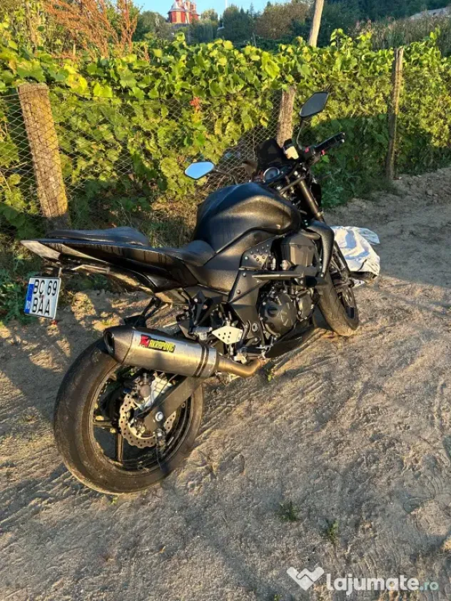 Motocicleta Kawasaki Z750 Bacau