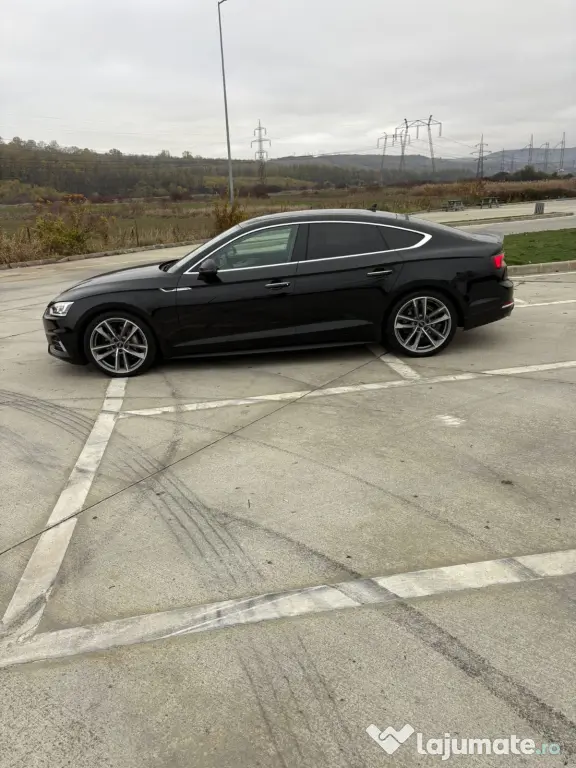 Audi A5(2019)sportback