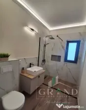 Apartament 2 camere | Etaj Intermedeiar | Parcare inclusa