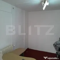 Camera de vanzare ,24 mp, zona Gojdu