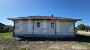 Casa de vanzare in Chintelnic, cu 800 mp de teren