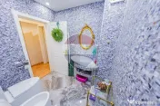 APARTAMENT - de VANZARE