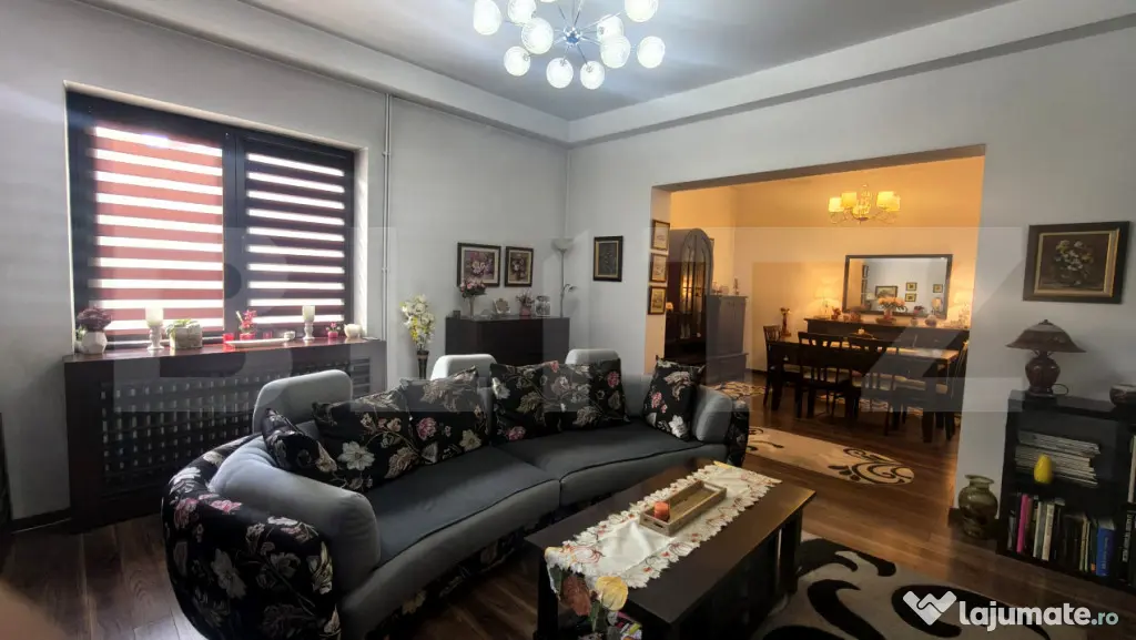 Casa de vanzare, 379 mp, 509 mp, zona Ultracentral - Iasi (Iasi)