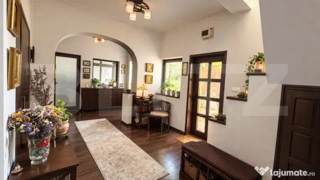 Casa de vanzare, 379 mp, 509 mp, zona Ultracentral - Iasi (Iasi)