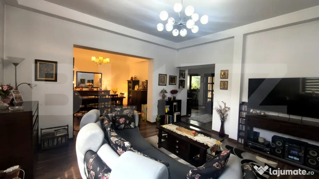 Casa de vanzare, 379 mp, 509 mp, zona Ultracentral - Iasi (Iasi)