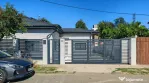 Casa cu panouri fotovoltaice