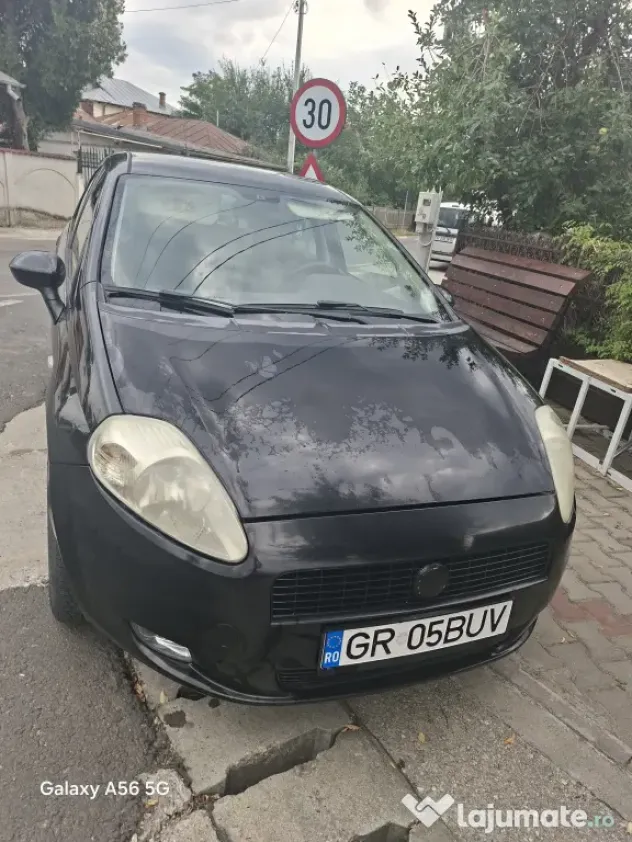 Fiat punto Vând mașină in stare buna de funcționare.