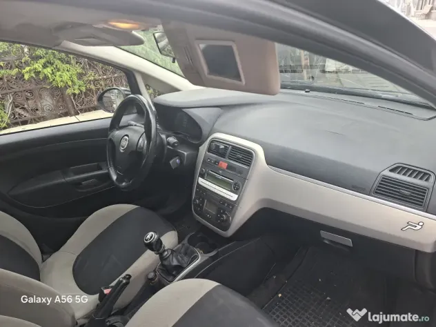 Fiat punto Vând mașină in stare buna de funcționare.
