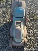 Vând mașină de tuns iarbă electrică
