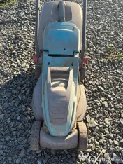 Vând mașină de tuns iarbă electrică 