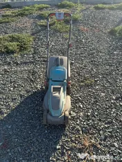 Vând mașină de tuns iarbă electrică 