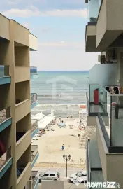 Apartament cu 2 camere Mamaia Nord, primul rand la mare, ...