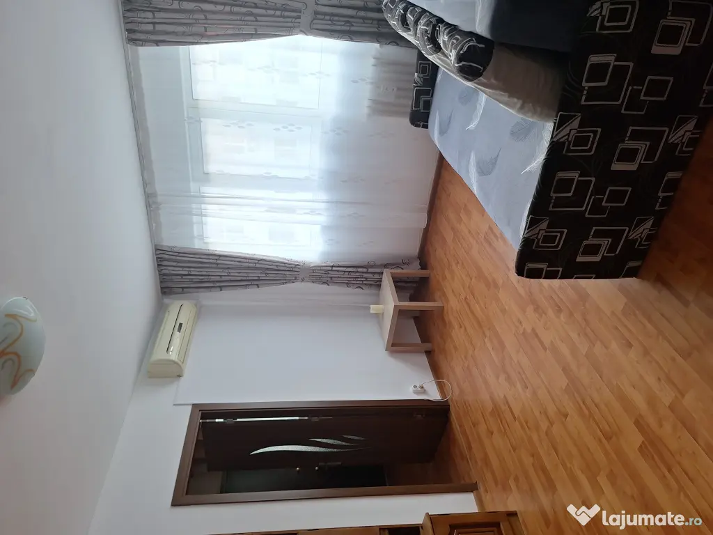 Inchiriez apartament 2 camere mobilat PLOIESTI zona Mihai Bravu / ING piata