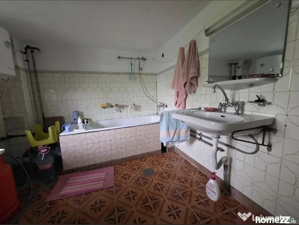 Casa 135 mp, teren 2621 mp, Mihailesti - Mihailesti (Buzau)