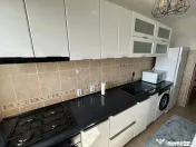 Apartament Cu 2 Camere Decomandate Zona Marasesti