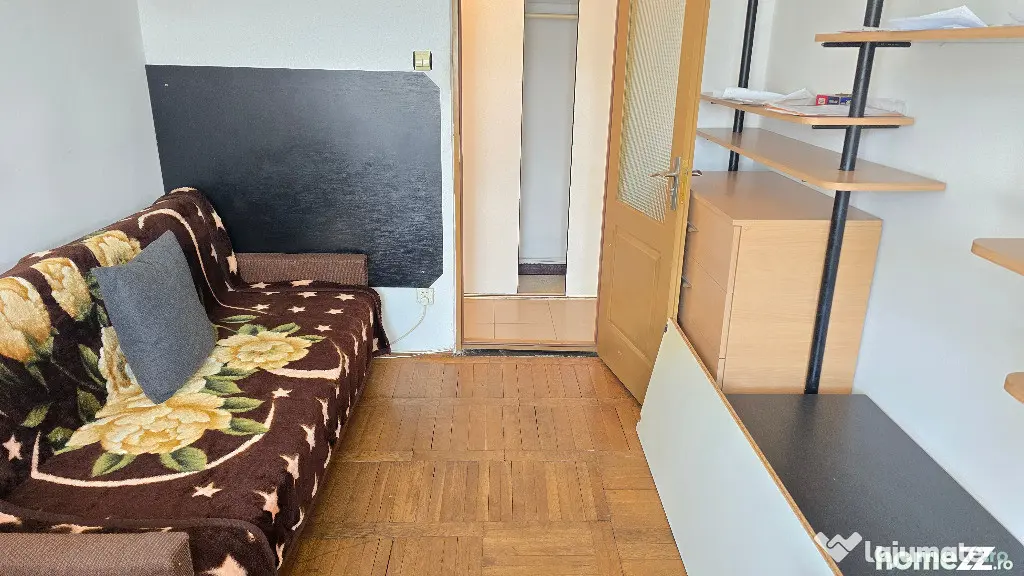Vand apartament 3 camere dec. Deva, Zarandului, Pietei Centrale, et 5 - Deva (Hunedoara)